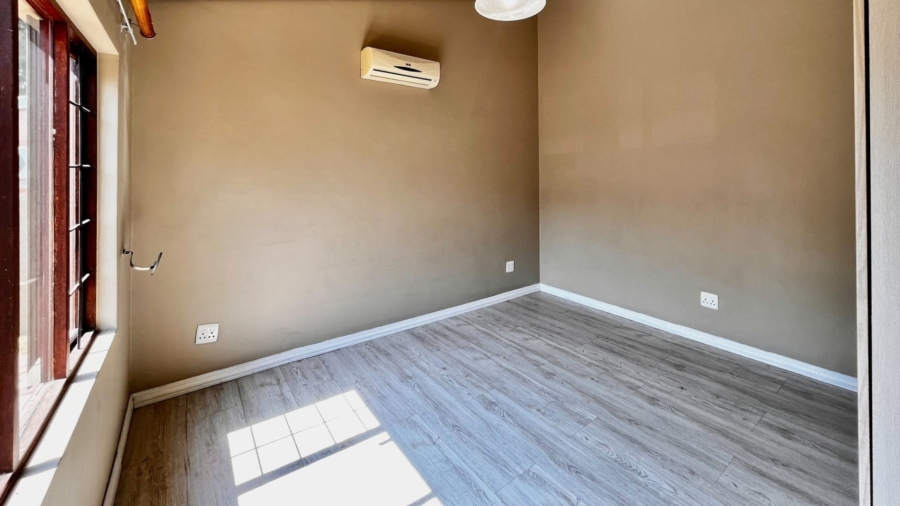3 Bedroom Property for Sale in Waterval East North West